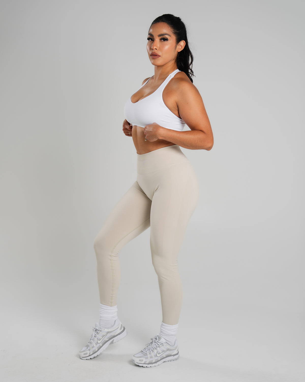 Amplify Mid Rise Legging - Deep Navy product media
