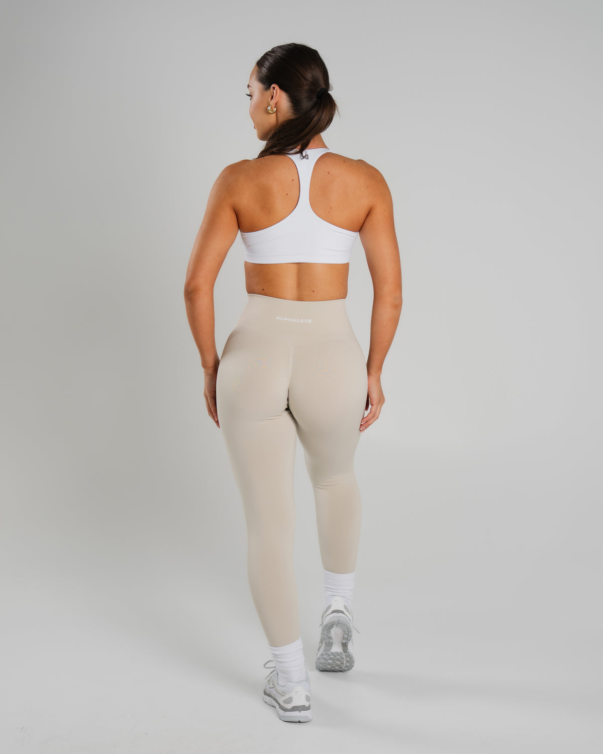 Amplify Ultra-High Rise Legging - Dark Heather Grey product media