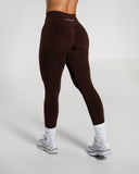 Amplify Mid Rise Legging in Cashmere – women's mid-rise seamless compression legging
