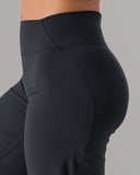 Aura Wide Leg Pant Regular - Black