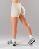 Pump Mid Rise Short - Wheat