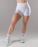 Pump Mid Rise Short - White