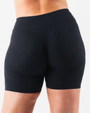 Parker Mid Rise Short - Black
