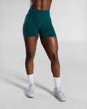 Pump Mid Rise Short - Dark Teal