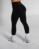 Pump High Rise Legging in Black – women's high-rise seamless compression legging