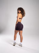 Pump Mid Rise Short - Black Garnet