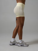 Contour Mid Rise Short - Buttercream