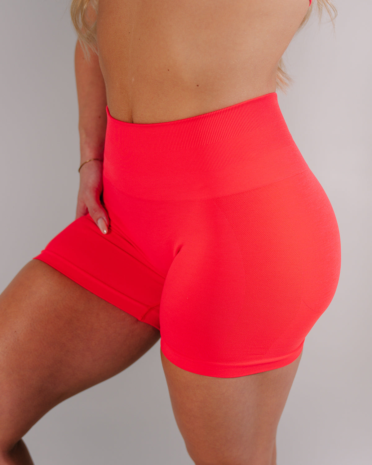 Pump Mid Rise Short - White product media